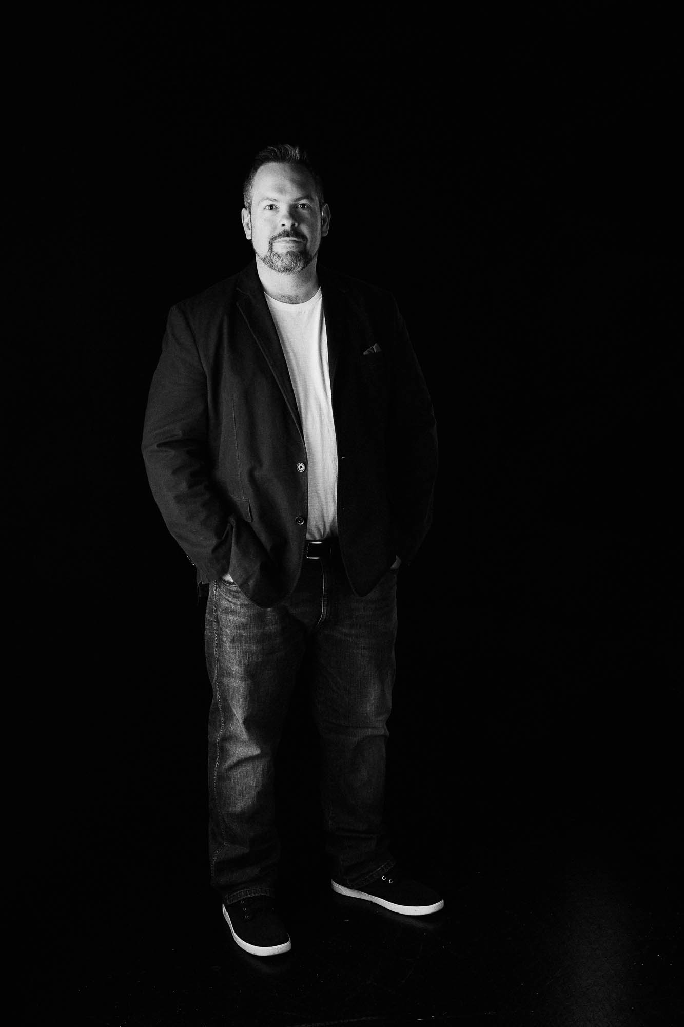 Export x3 Headshots Alexander05676 Bearbeitet Capture 2